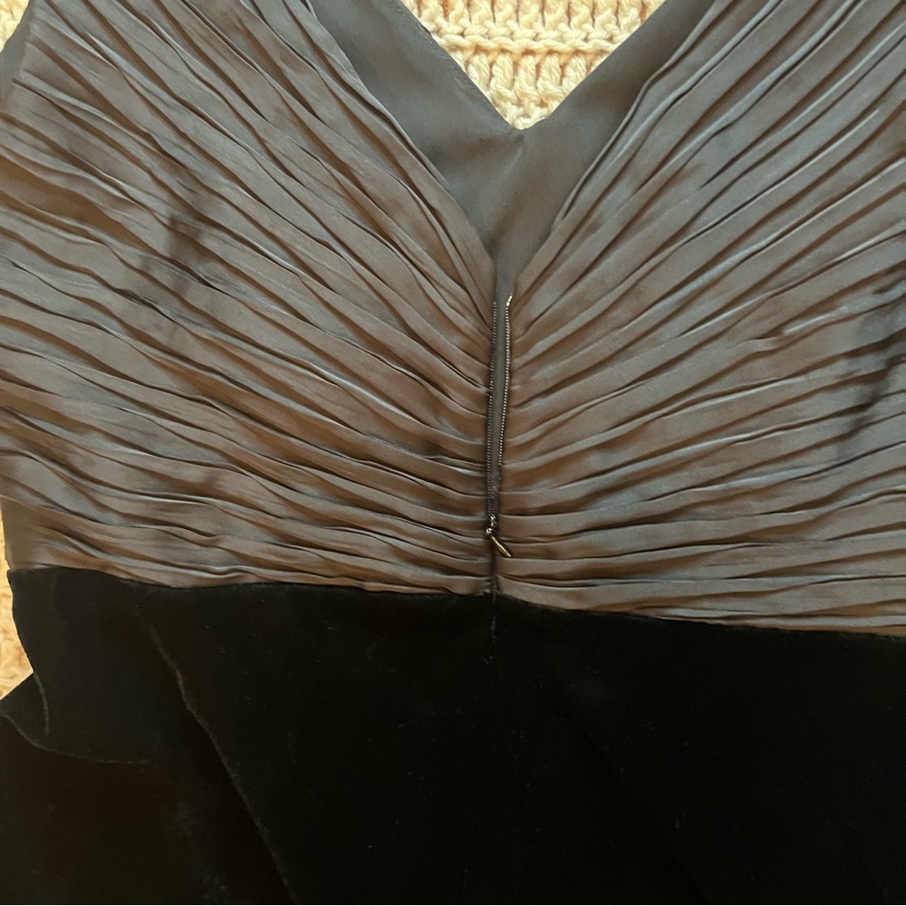 K Studio Collection Black Pleated Chiffon Bodice & Velvet Skirt Midi Dress SZ 16 - Picture 9 of 13